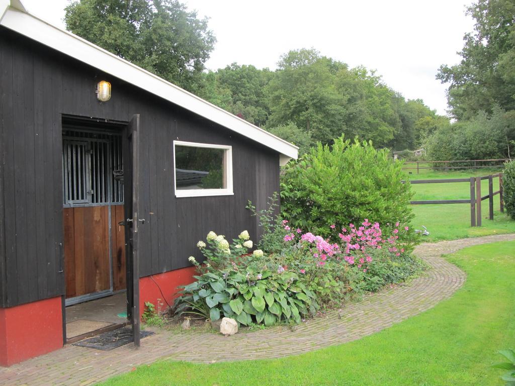 B&B Het Bakhuis ルーネン エクステリア 写真